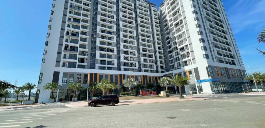 Thanh toán 30% nhận nhà 4 tầng MT chợ, liền kề Aeon Bình Tân, 5*20m, SHR, LH 0936252***